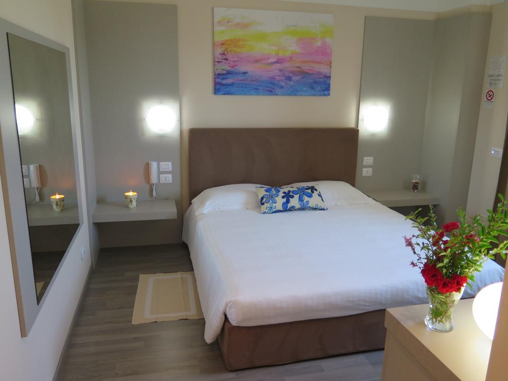 Hotel Motel Piu' Vaiano Cremasco Phòng bức ảnh