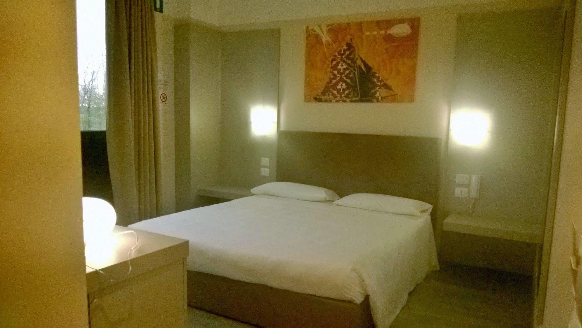 Hotel Motel Piu' Vaiano Cremasco Ngoại thất bức ảnh