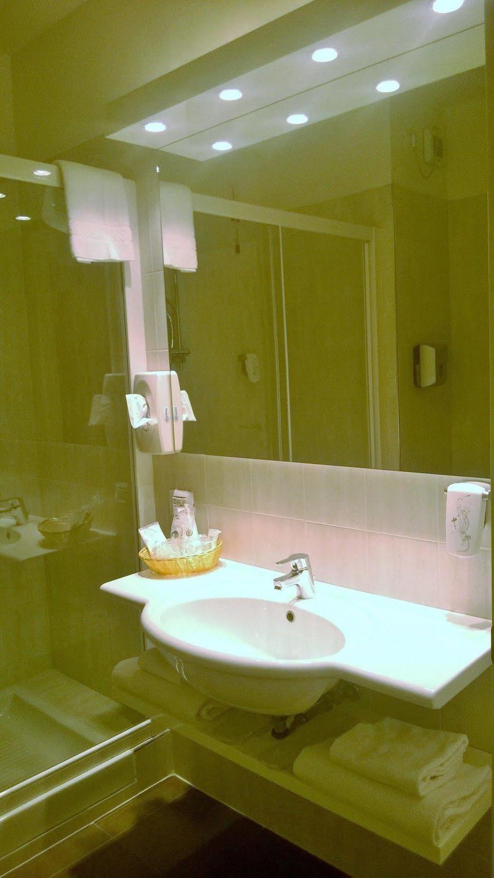 Hotel Motel Piu' Vaiano Cremasco Ngoại thất bức ảnh